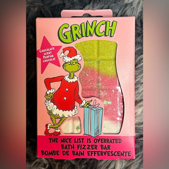 GRINCH Bath Fizzer Bar & Body Scrub Exfoliants - Picture 9 of 11